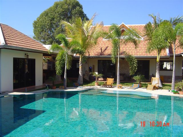 5 bedrooms house for sale in east pattaya 