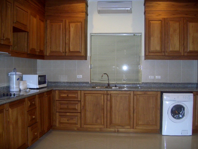 3 Bedroom for rent: 3 Bedrooms House for rent in Pratamnak Hill  ฿50,000 per month
