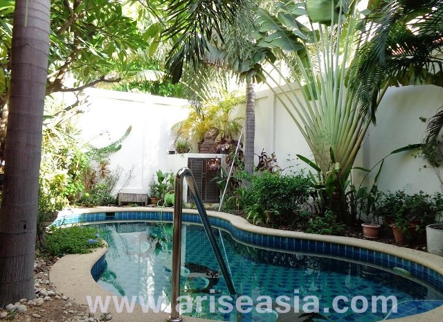 Pool Villa 2 Bedroom: 2 Bedrooms House for sale in Pratamnak Hill  ฿14,900,000