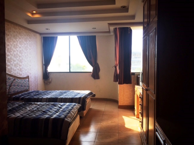2 bedrooms condo for sale in pratamnak hill  